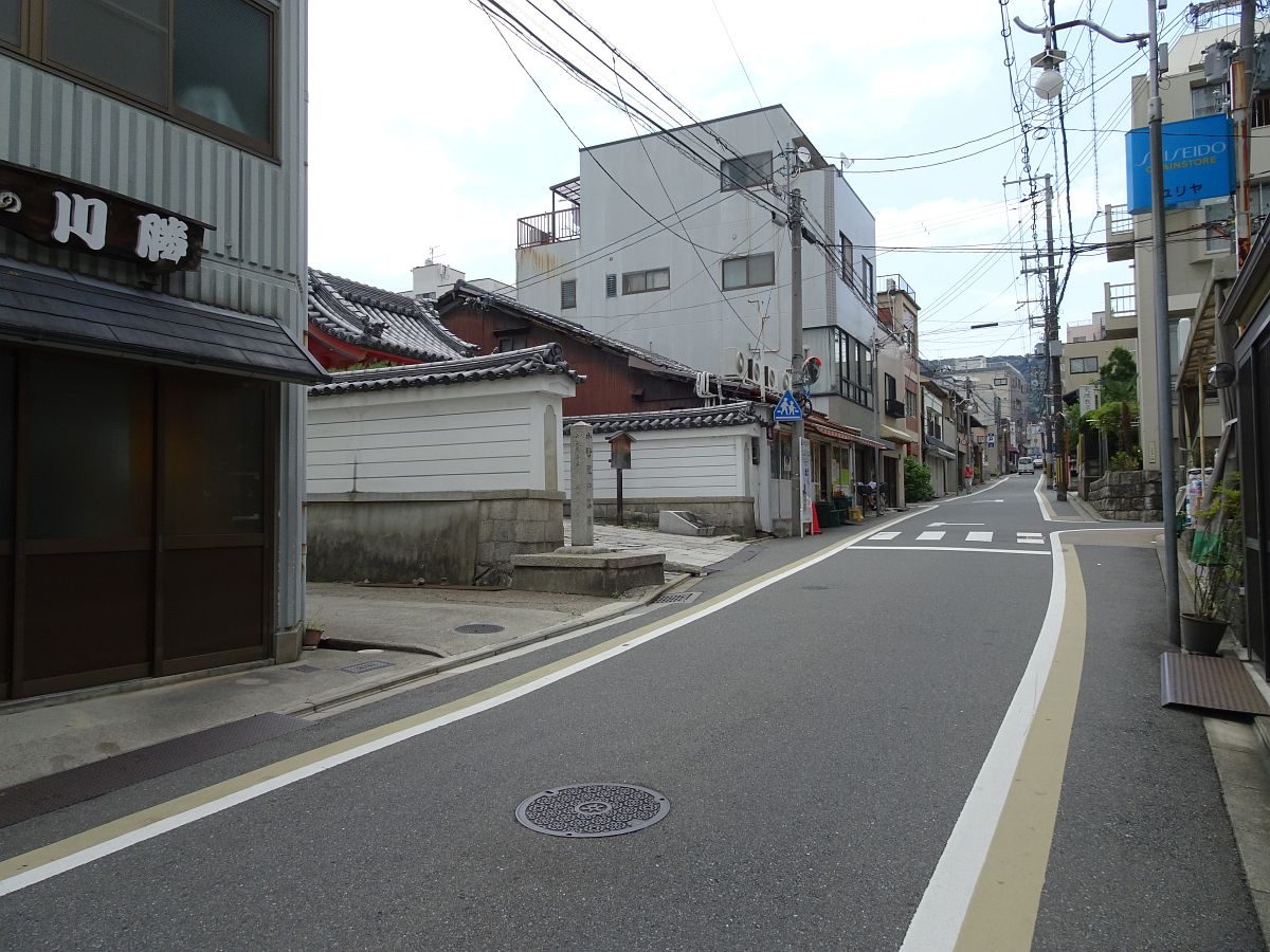 Rokudo-no-Tsuji, le chemin qui mène à l’autre monde
